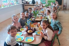 Śniadanie wielkanocne w przedszkolu
